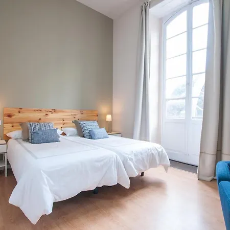 Gasthof Bella Suites Triana